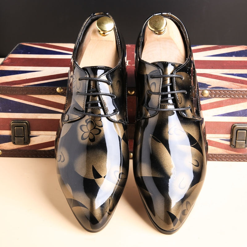 Fashion Patent Leather Men Dress Shoes For Men Pointed Toe Wedding