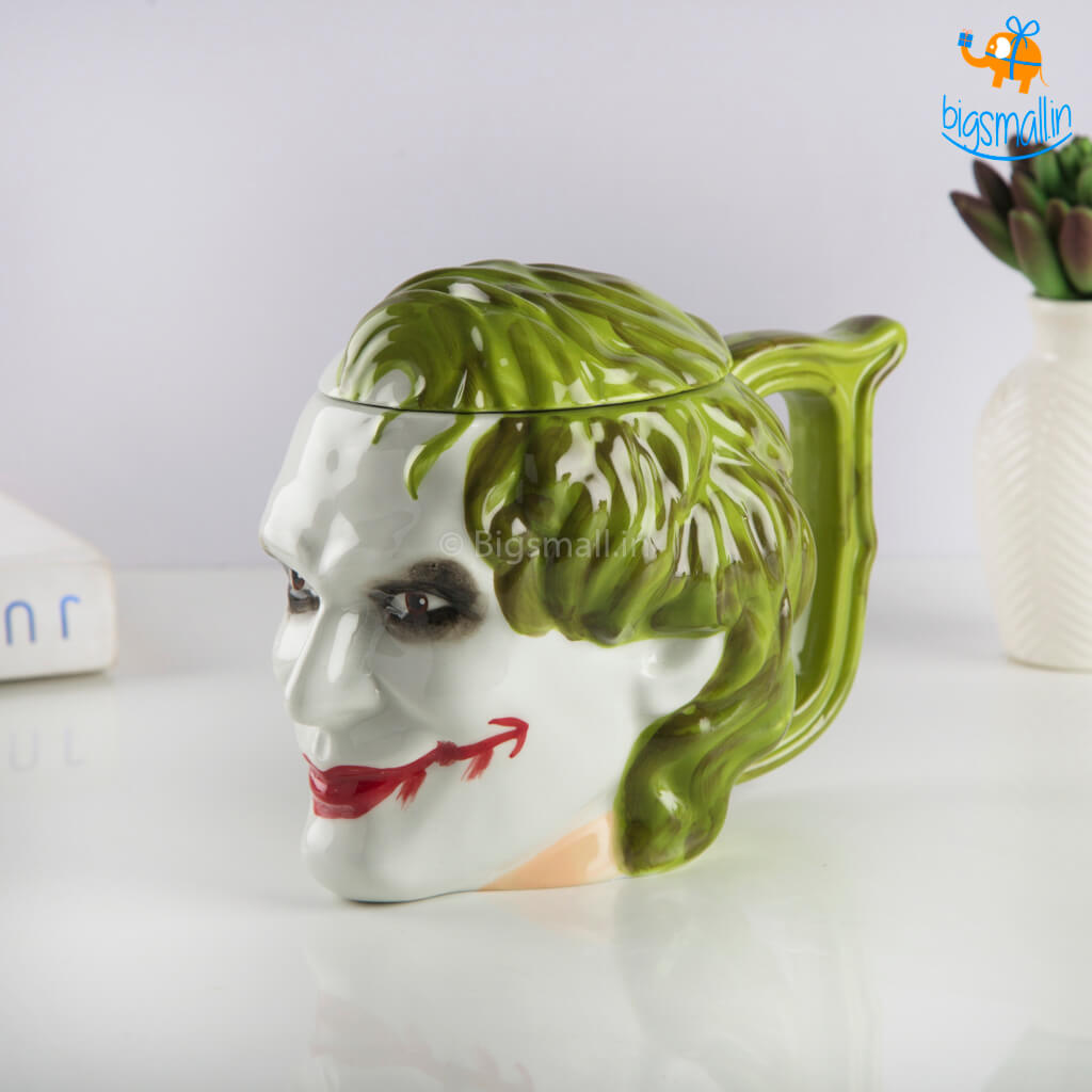Official DC Dark Knight Mugs With Lid