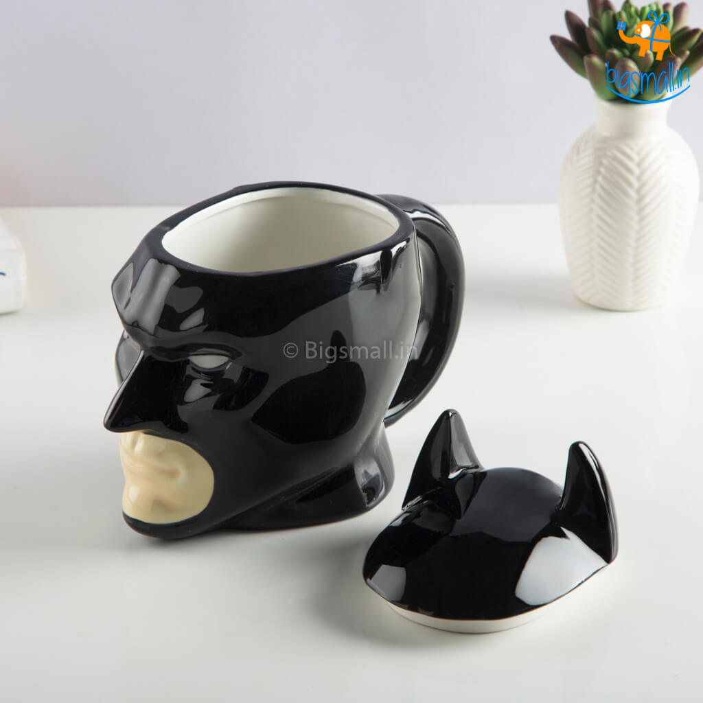 Official DC Dark Knight Mugs With Lid