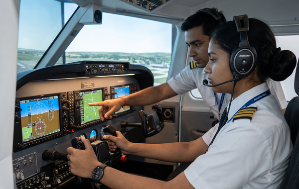 Pilot Course Fees & Duration in India