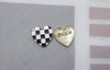Black And White Checkerboard Anti-exposure Brooch