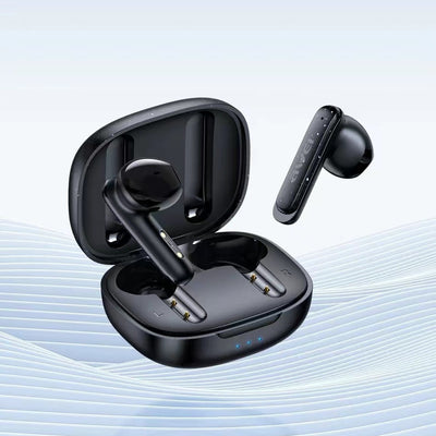 Long-Lasting High-Capacity Noise-Canceling Wireless Bluetooth Headphones