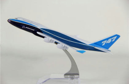 Boeing 747 (Original Livery) Airplane Model (16CM)