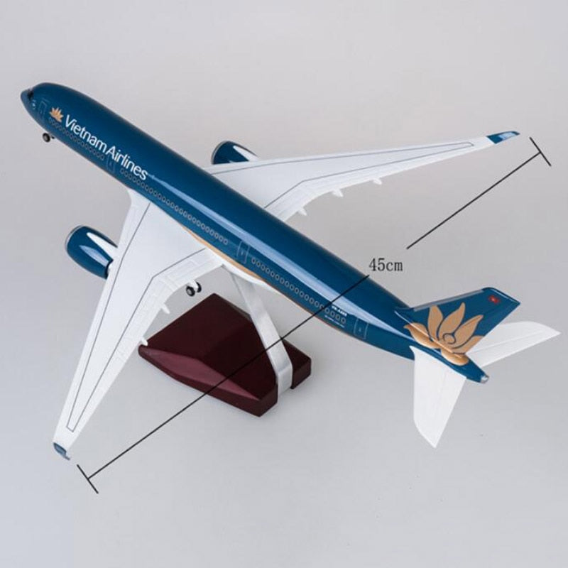 Vietnam Airlines Airbus A350 Airplane Model (1/142 Scale)