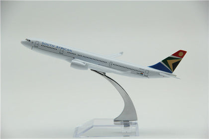 South African Boeing 777 Airplane Model (16CM)